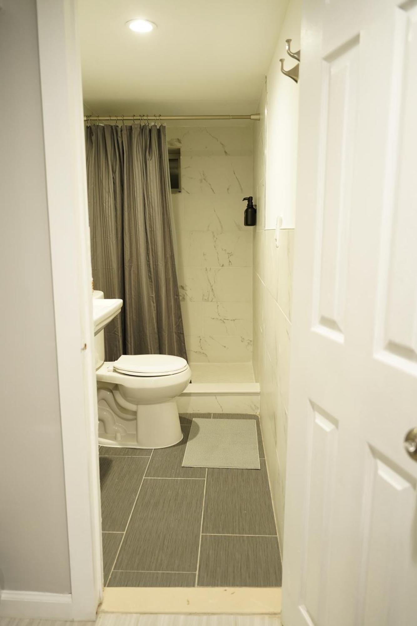 Cozy 2 Bedroom In A Lovely Forest Hills Neighborhood New York Buitenkant foto